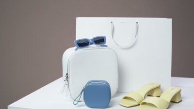 10 Must-Have Fashion Accessories for Spring 2026