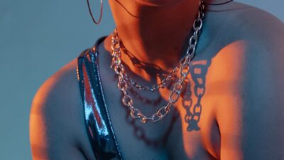 The Power of Statement Jewelry: Transforming Basics into Bold Looks