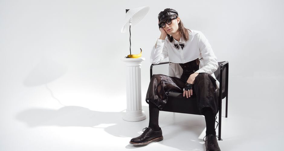 Dress for the Future: Avant-Garde Accessories Shaping Style in 2026